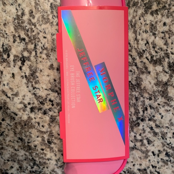 ❌SOLD❌ Morphe X Jeffree Star brushes - Picture 4 of 5